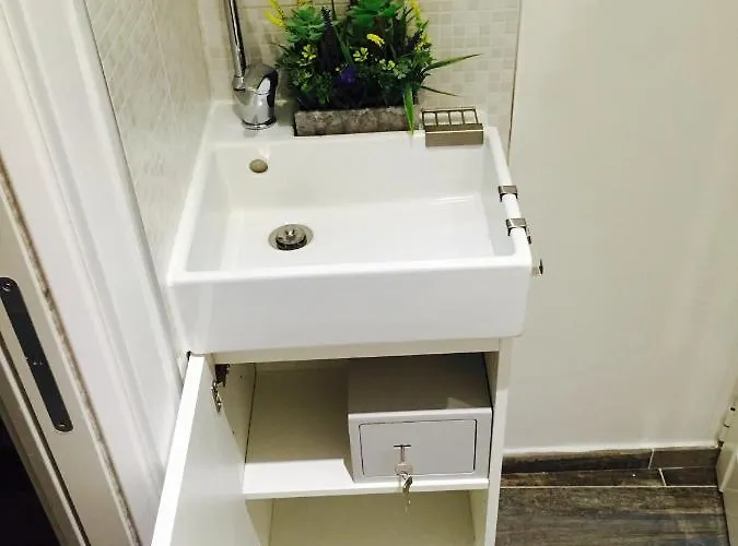 Il Pavone 3* Μπάρι